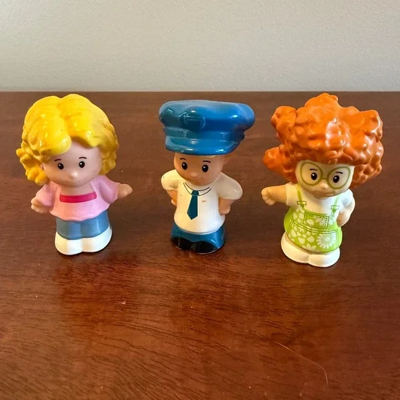 Fisher-Price Little People People Figure Lot – 3 Characters (Travel Together) - Picture 1 of 2